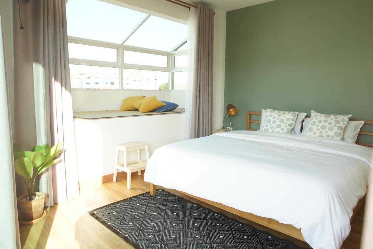 Breadfruit Hostel Τσιάνγκ Μάι Εξωτερικό φωτογραφία