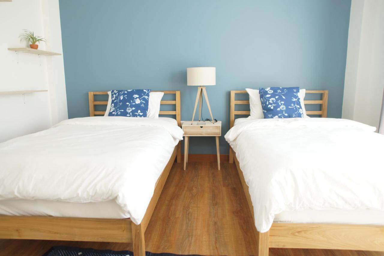 Breadfruit Hostel Τσιάνγκ Μάι Εξωτερικό φωτογραφία